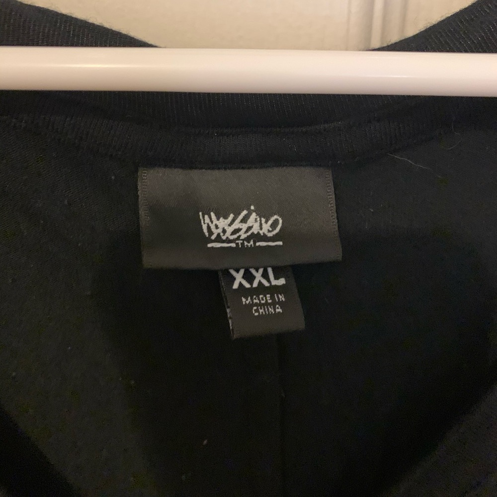 Basic Black Tee - Picture 2 of 3